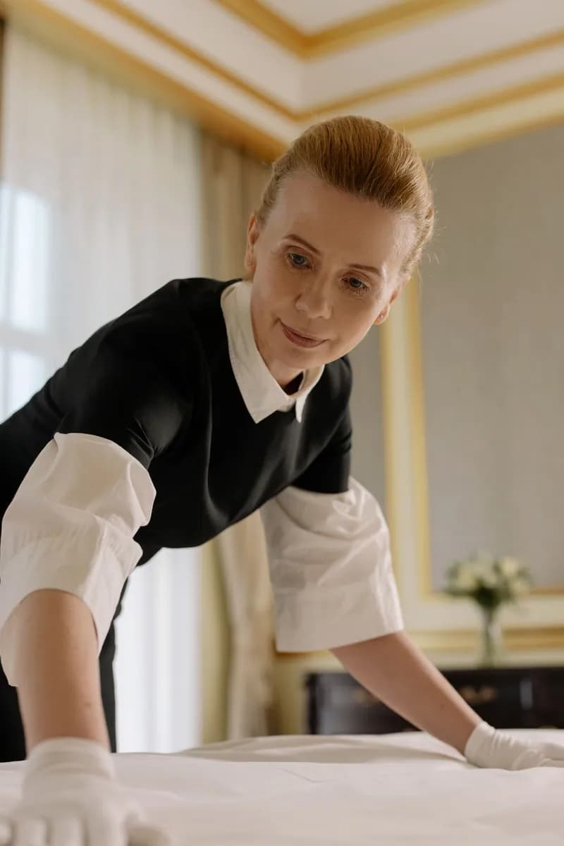 Our experts prepare every guest bedroom with care, making sure the space is tidy and the linen is crisp and fresh.